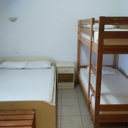 Psarou Apartments Paralia Skotinis Luaran gambar
